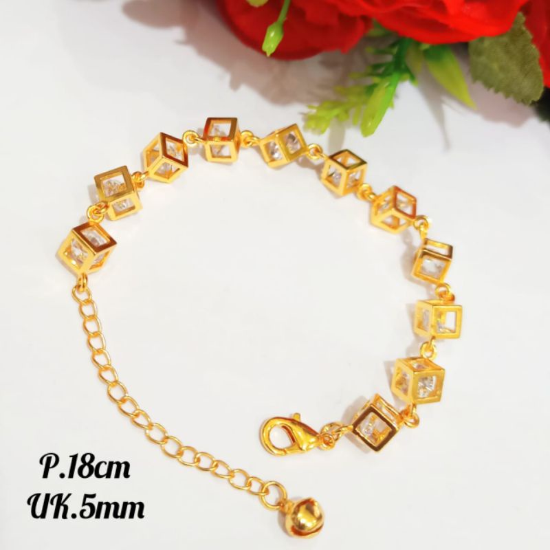 Gelang Rubik Kristal super Elegan Perhiasan Anti Karat Gold &amp; Silver