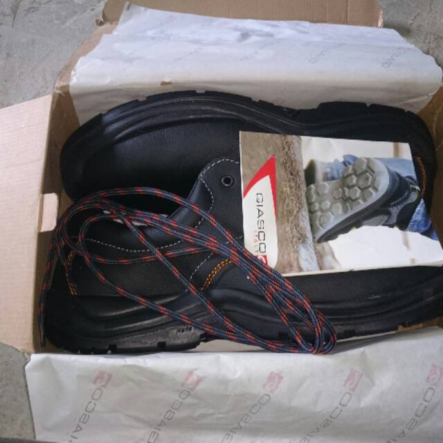 Sepatu safty GIASCO MADE IN ITALY