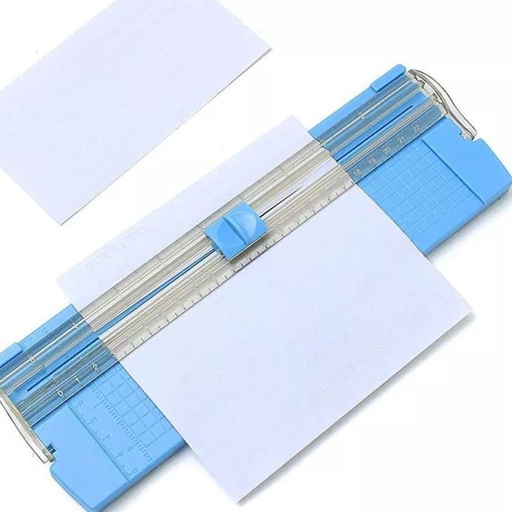 

T77♕ Pemotong Kertas Paper Cutter Portable Portabel A6 A5 A4 A3 (Sisi Pendek) / Refill Cutter 【Dikirim dalam waktu 48 jam】 Pasti Laris
