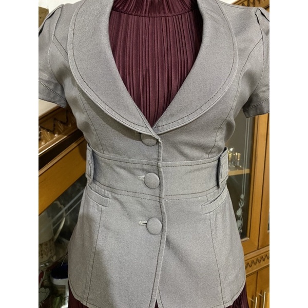 preloved blazer lengan pendek