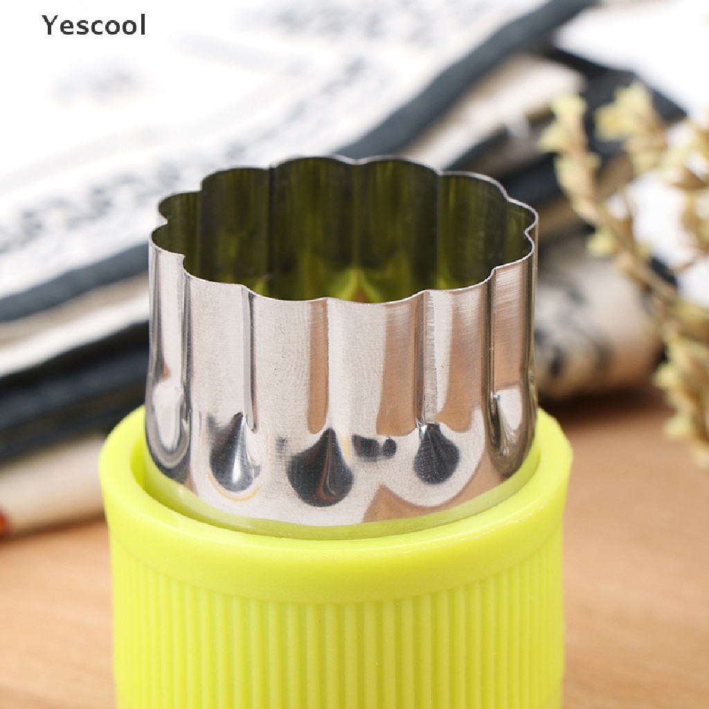 Yescool 8Pcs Cetakan Pemotong Buahsayurankue Bentuk Bunga Bahan Stainless Steel