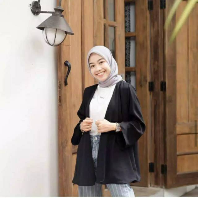 ( 1 kg muat 7 pcs) Meyra cardi// CARDI OUTHER TANPA JILBAB