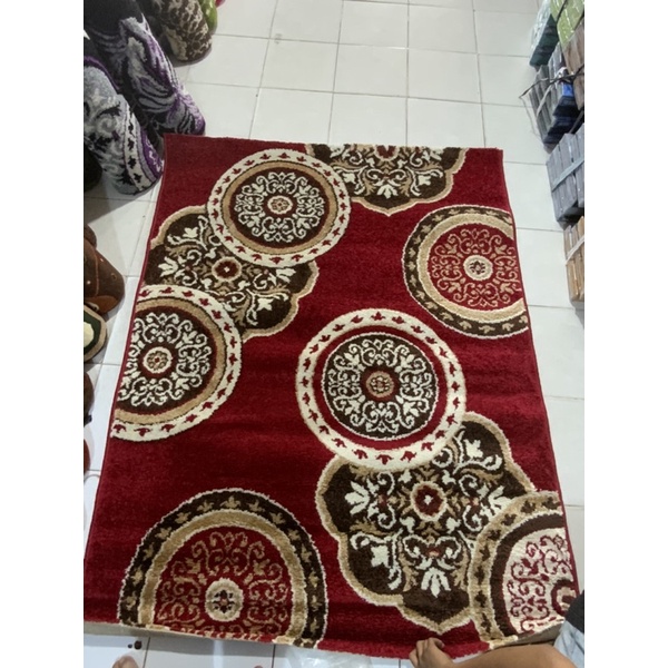 KARPET PARIS UNTUK BAWAH MEJA