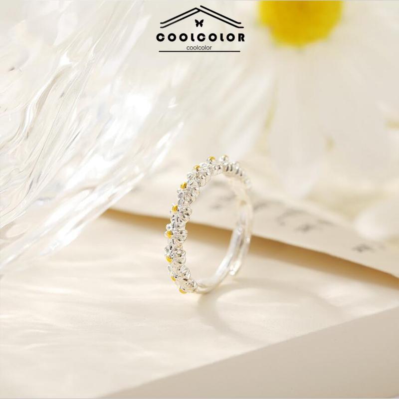 COD🩸Cincin Kreatif Sederhana Daisy Ring Fashion Temperamen  Korea Aesthetic Fashion Ring Jewelry Perhiasan Aksesoris