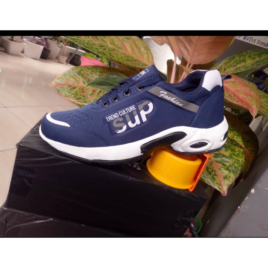 Sepatu Sneakers Pria SUP Fashion New