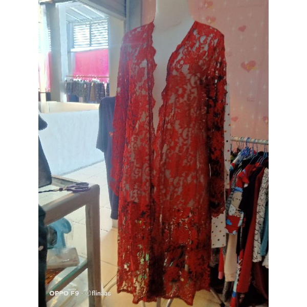 cardigan panjang brokat merah