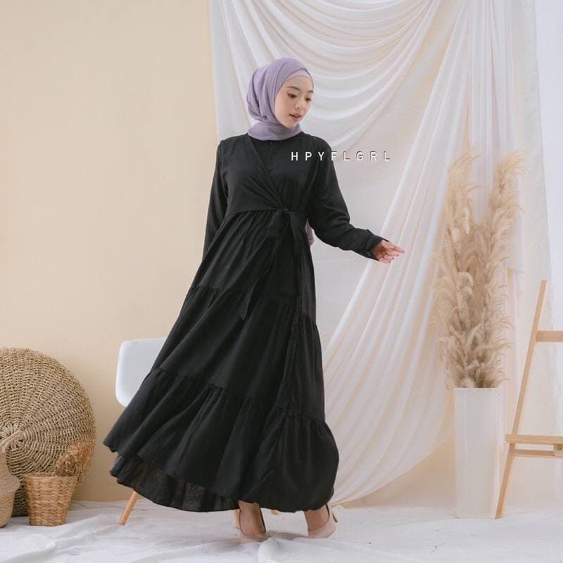 Dress Hitam Rayon Uniqlo
