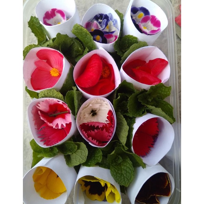 

KUE-PENGHIAS-ALAT- PROMO CUCI GUDANG MIX EDIBLE FLOWER -ALAT-PENGHIAS-KUE.
