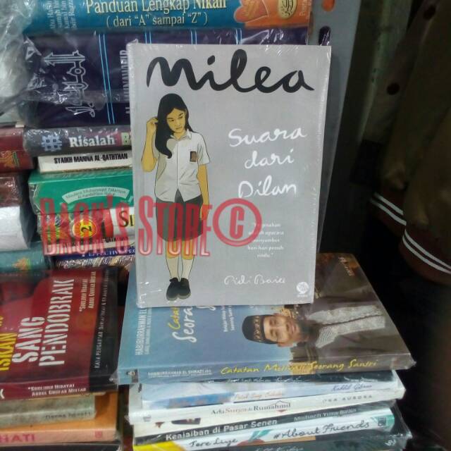 Buku Novel Milea Suara Dari Dilan By Pidi Baiq Shopee Indonesia