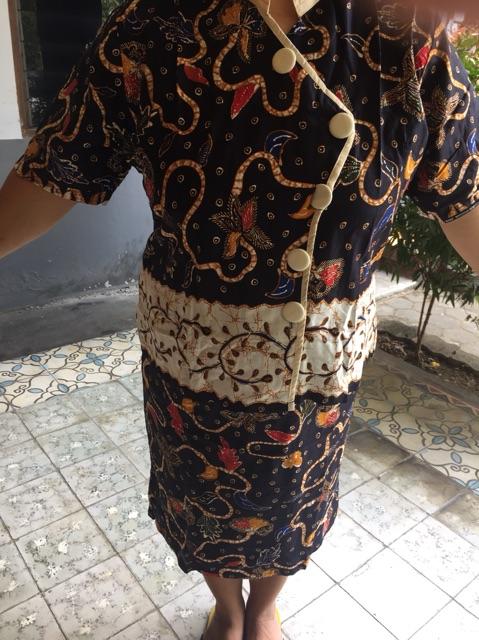 Sarimbit Batik Keluarga / Batik Couple Family / Meyshin Jaya / Ecer Grosir Konveksi Murah/batik Solo