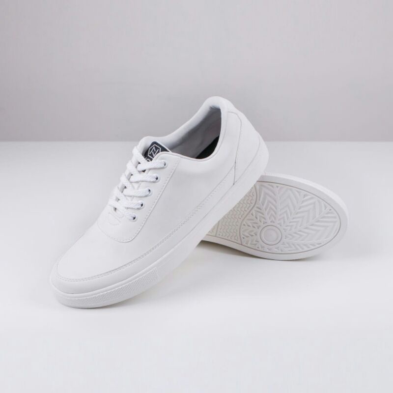 NAZ~Sepatu Olahraga~Running Shoes~Sepatu Keren~Sepatu Warna Putih~Sepatu pria-Wanita-Cewe