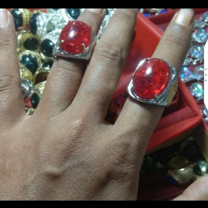 cincin batu merah siam seribu
