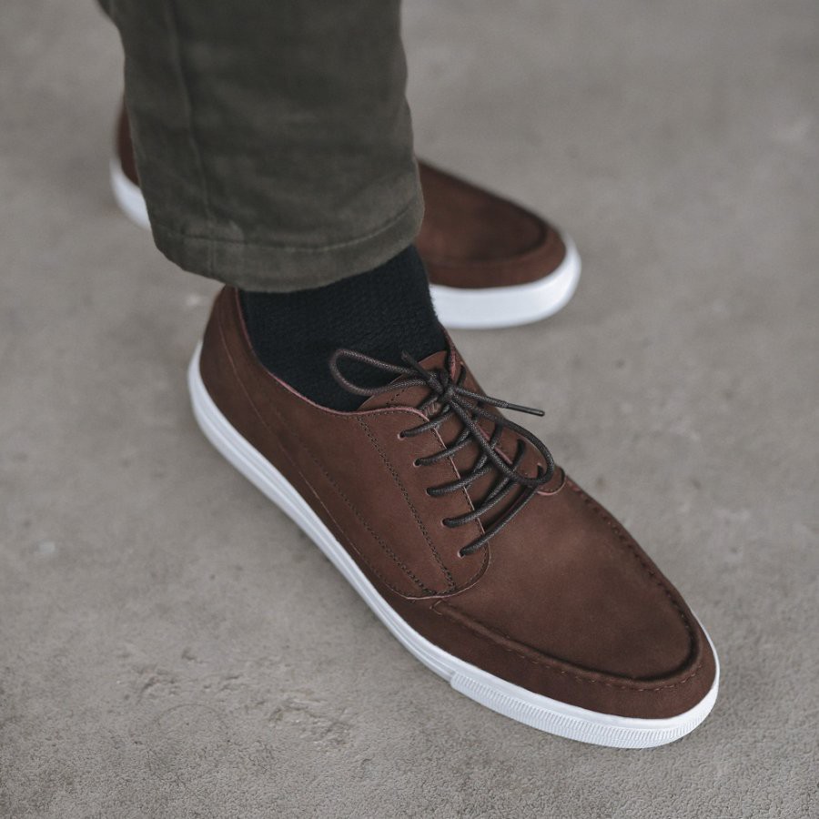 leather tan sneakers