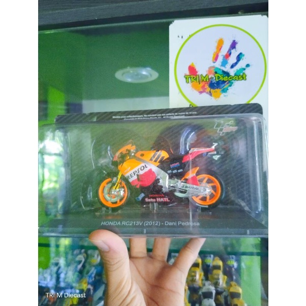 miniatur diecast Honda RC213V 2012 dani pedrosa skala 1:18