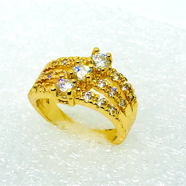 Cincin wanita //cincin permata //cincin. Lapis emas //cincin replika berlian //cincin