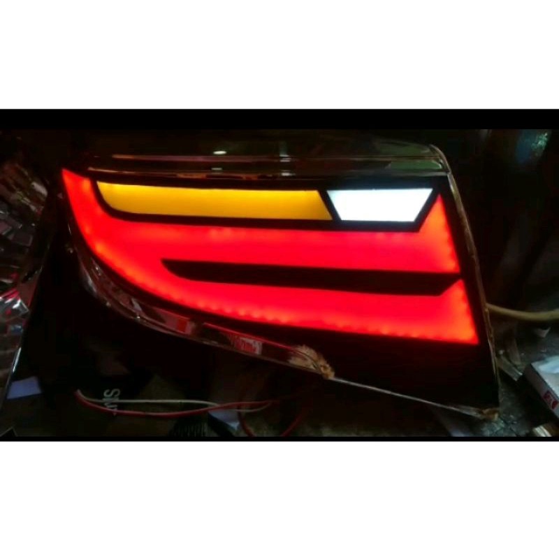 Stoplamp Vios Gen 3.Castem Stoplamp Vios Generasi 3.Lampu Stoplamp Custom Vios Gen 3