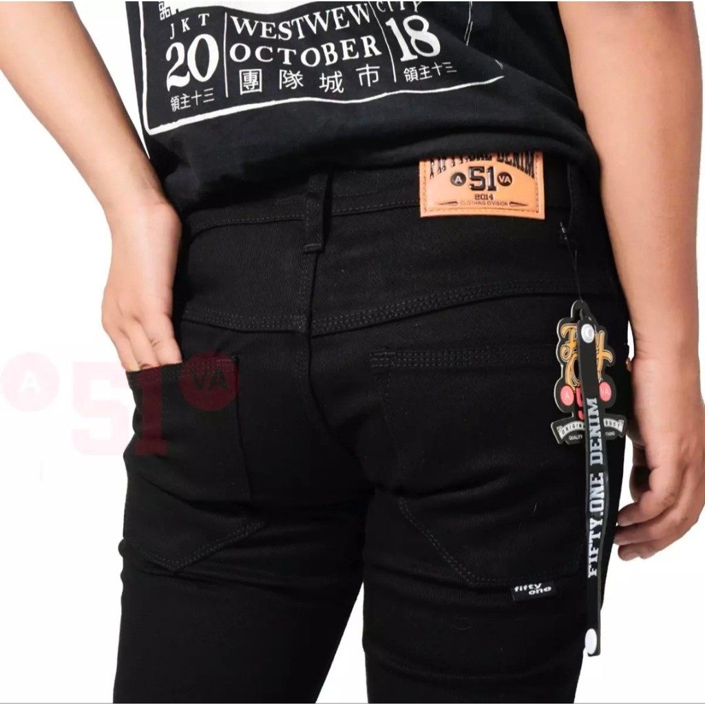 Celana Jeans Hitam Slimfit Nomi / Celana Jeans Panjang Pria / Celana Jeans Slimfit Pria