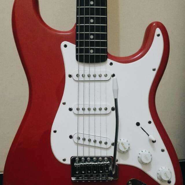 Squier by Fender Bullet Stratocaster 2016 Fiesta Red Second