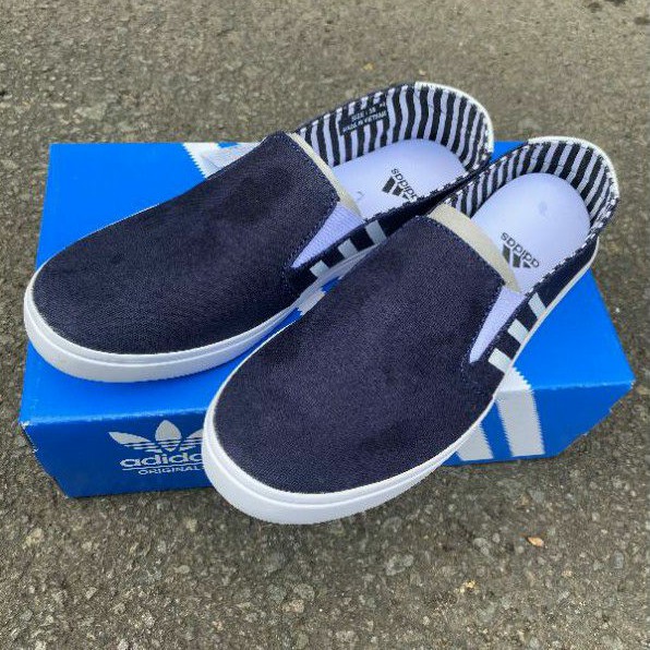 SEPATU ADIDAS SLIP ON THE BEST QUALITY