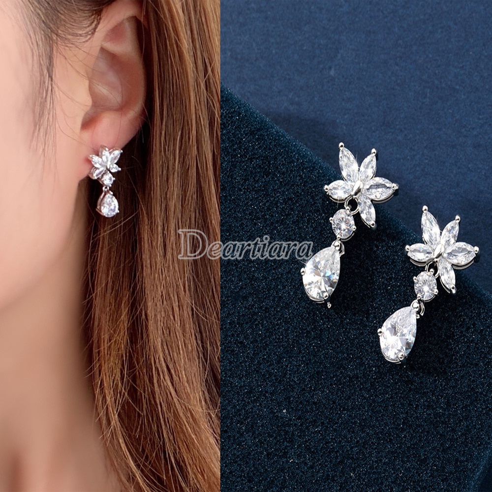 Anting Bentuk Kelopak Bunga Water Drop Bahan Zircon Warna Silver Untuk Wanita