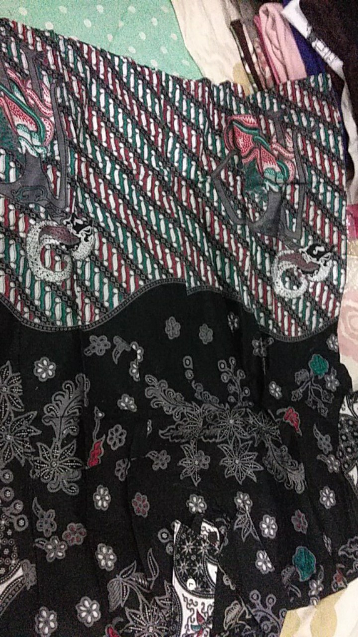 Maura Couple - Sania Ruffle Batik Couple Garansi Termurah Shopee - Couple Tunik Sekar Jagat Jagad