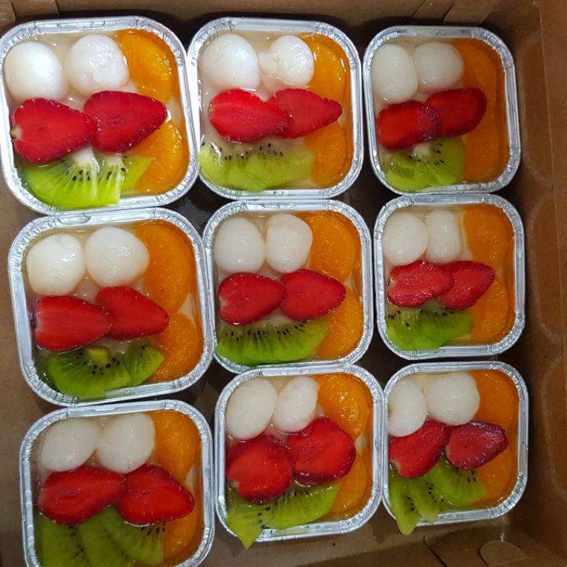 

puding buah seger enak isi 9 cup sudah termasuk vla
