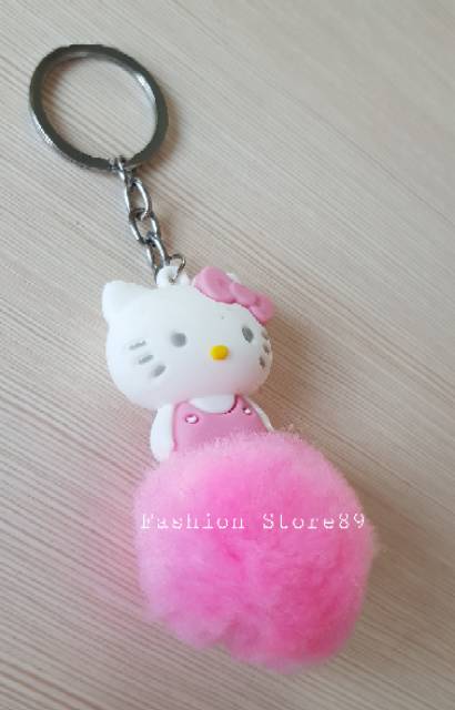 Gantung kunci doraemon hello kitty dan mickey mouse / gantungan tas gantungan serba guna