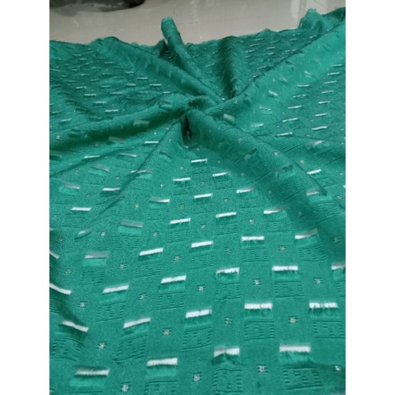 kain organza / Bahan shipon organza. kain kebaya pesta