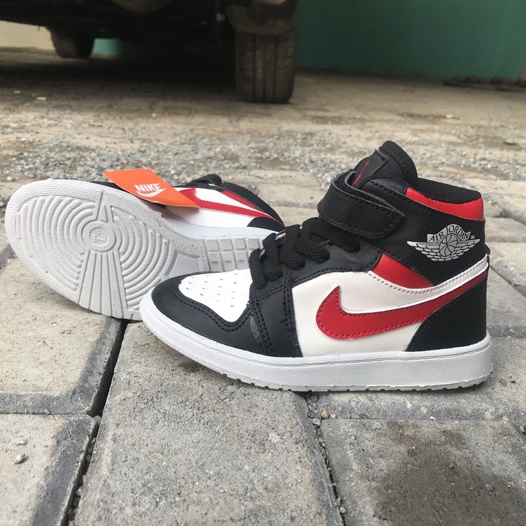 Sepatu Jordan Anak Hitam Merah / Jordan Anak Laki Laki / Jordan Anak Black / Sepatu Nike Jordan Anak