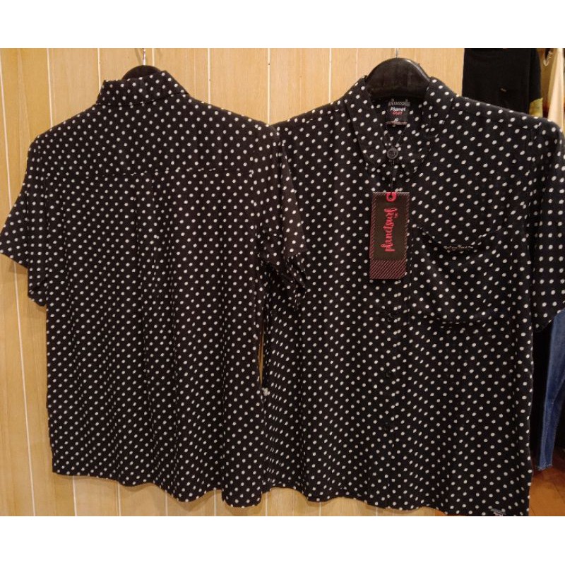 Kemeja hitam Lengan pendak Wanita Planet Surf