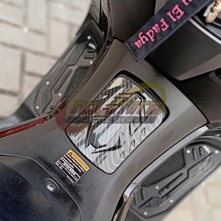 Cover Tutup Tangki Bensin NEMO Carbon Yamaha NMAX 2020