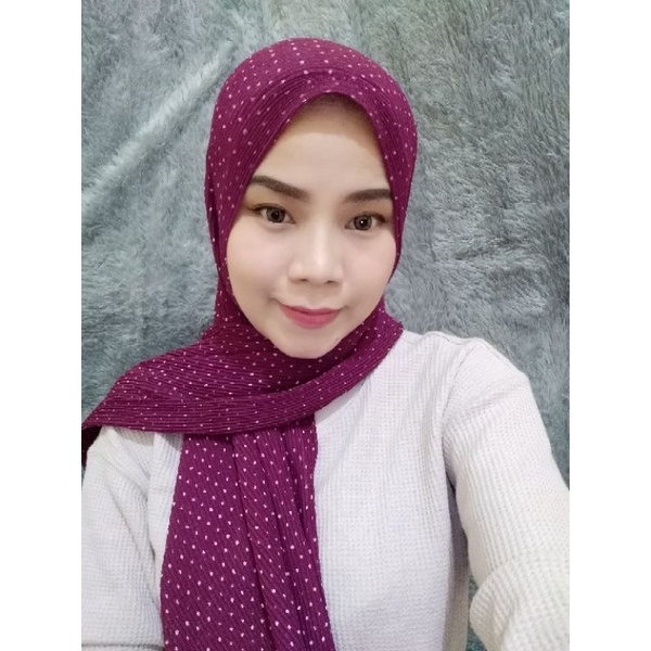 PASMINA PLISKET POLKADOT PREMIUM/HIJAB/JILBAB PANJANG PLISKET POLKADOT TANPA GARIS TENGAH