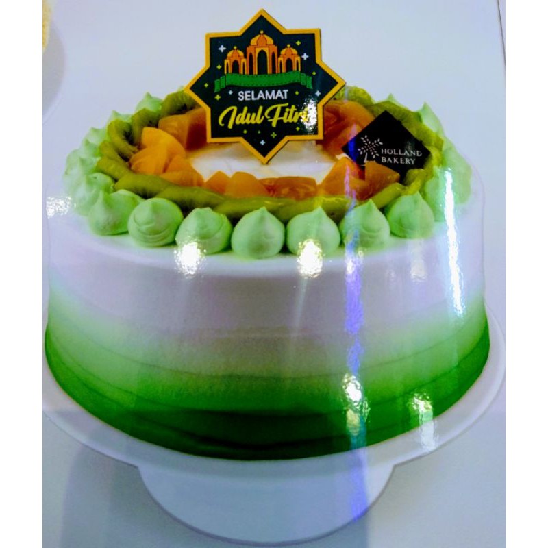 

PARCEL LEBARAN FRUIT FRESH CREAM CAKE