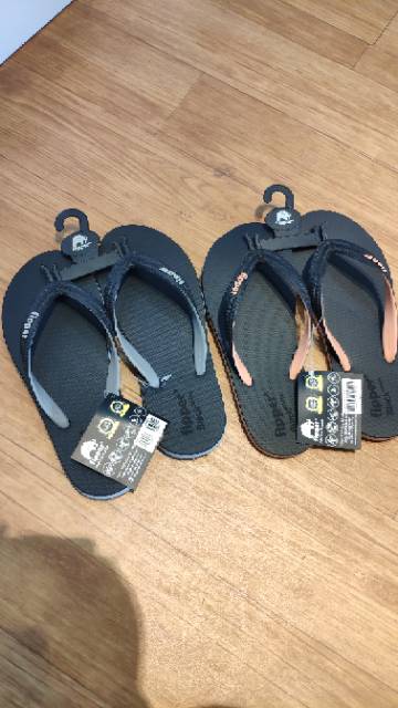 SANDAL FIPPER BLACK SERIES