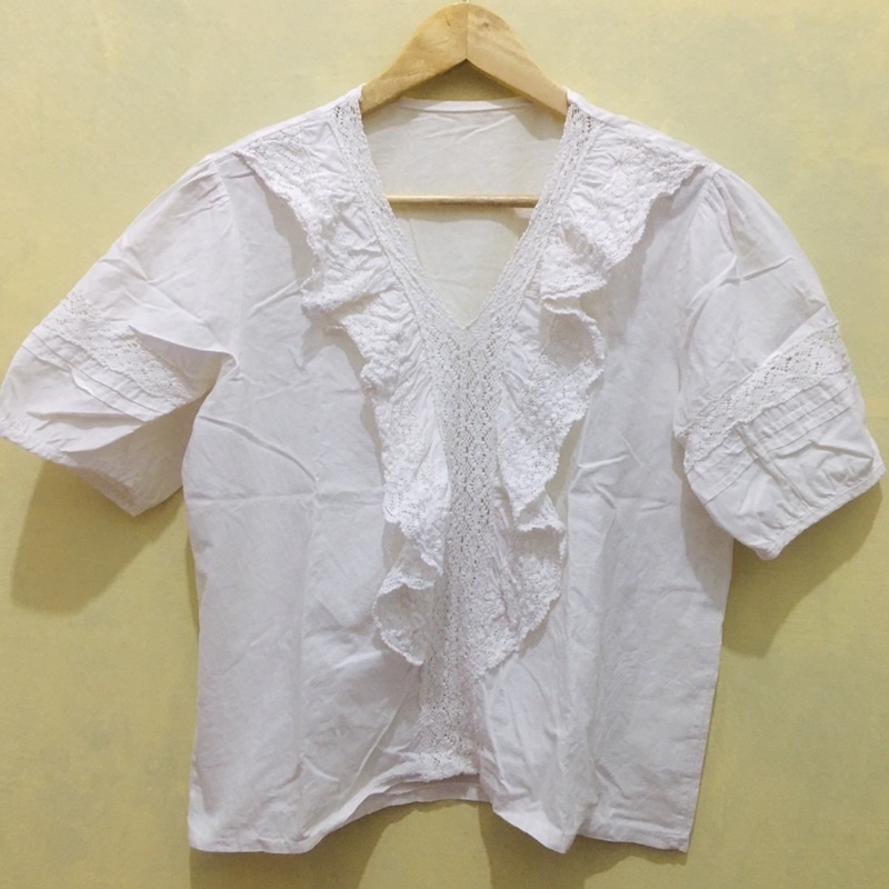 Blouse brokat putih katun ala Korea , Murah