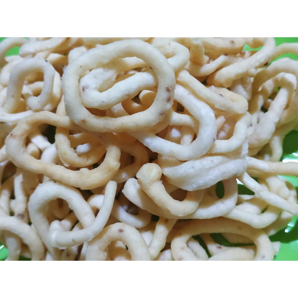 

Cemilan Jajanan Kelanting Lanting Rempah Ketumbar Renyah Gurih Oleh Oleh Nusantara 250gr