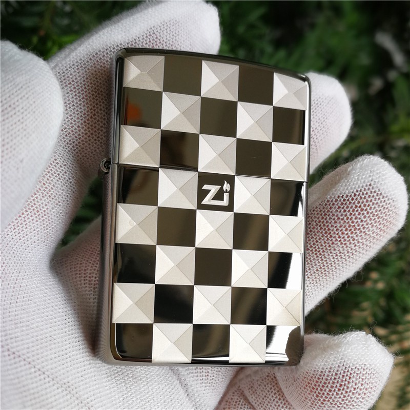 Korek Zippo Black Ice Motif Catur Chessboard Premium Grade Ori - Free Box MANCIS ZIPPO MOTIF CATUR