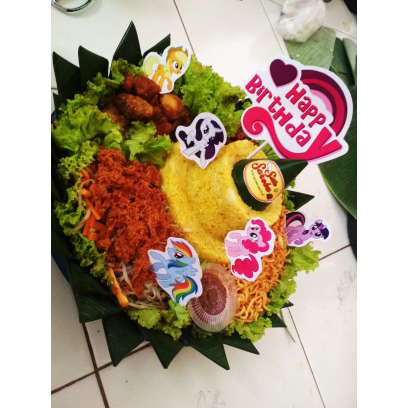 

aneka tumpeng hias