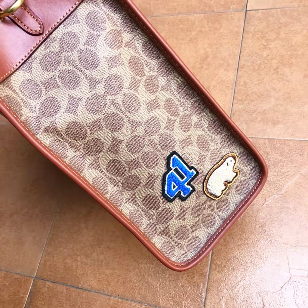 tote bag wanita women C6846 6846 Field Tote In Signature Canvas With Patches Tan Rust