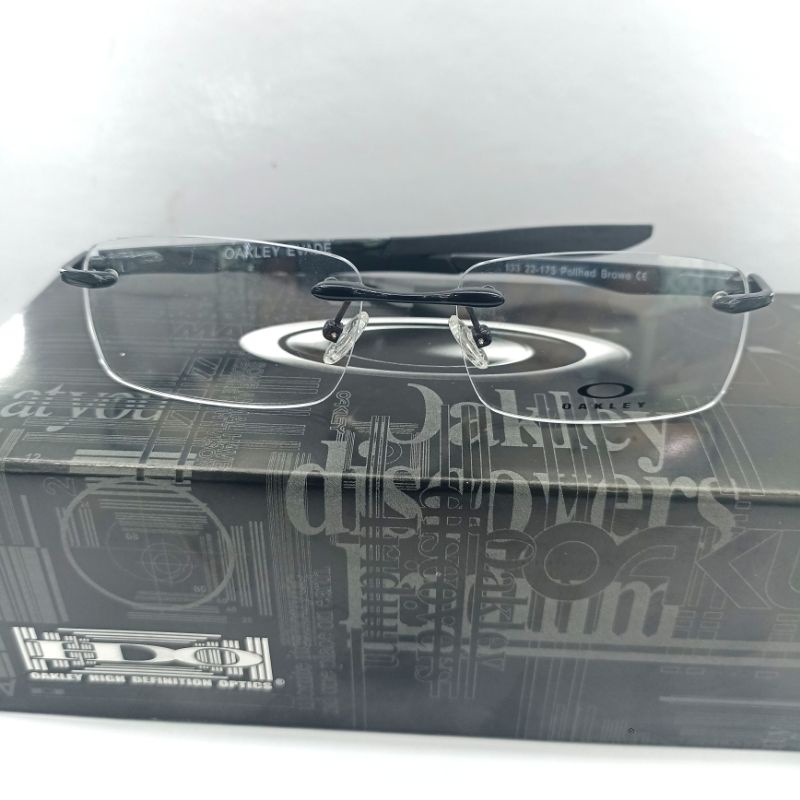 FRAME BOR RIMLES OXLY SPORT LENSA BLUERAY ELEMENTS BY ESSILOR / BLUECROMIC ONE-DRIVE BY DOMAS