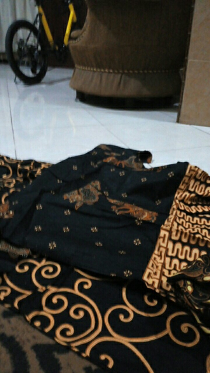 Blus Luna Cardi Monoblue Batik Kerja Kantoran Indigo Blue Atasan Kondangan Seragaman Layer Blouse