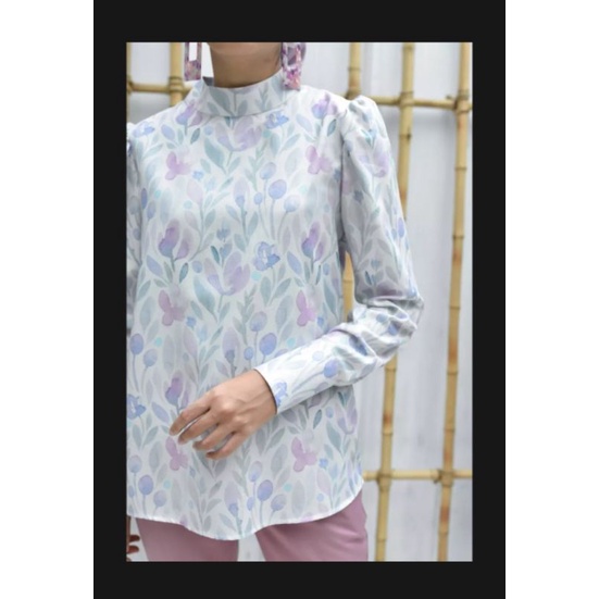 preloved blouse sideline label