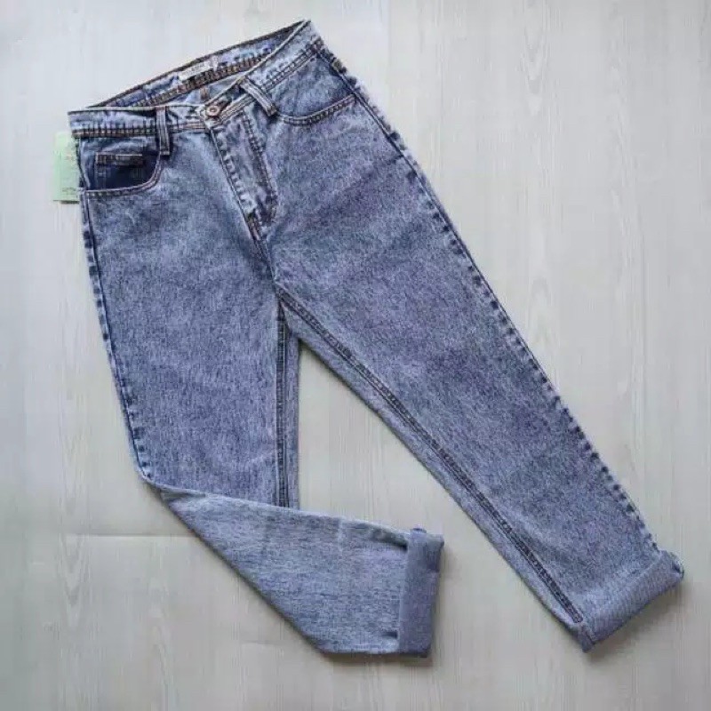 (MSB) BAGGY BOYFRIEND JEANS ERYN SNOW WASHED TEBAL ASLI