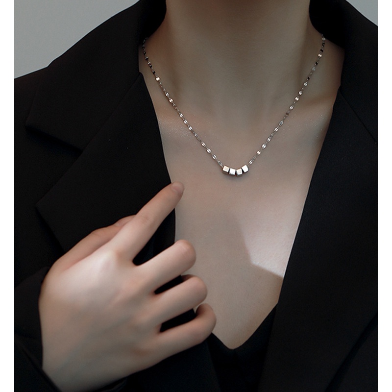 Light Luxury Square Tube Chain Geometric Clavicle Chain Square Necklace Female Summer Copper Electroplate