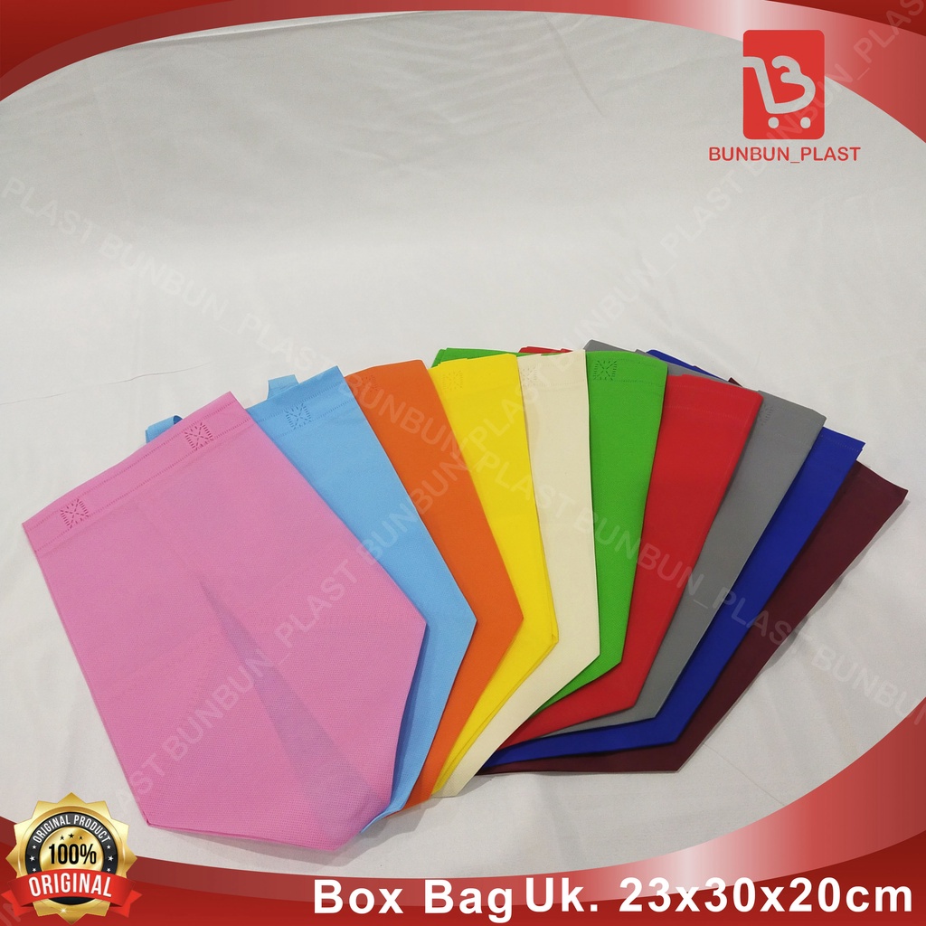 

TAS SPUNBOND/ BOX BAG 23X30X20CM PER 12 PCS/ BOX KUE/GOODIE BAG