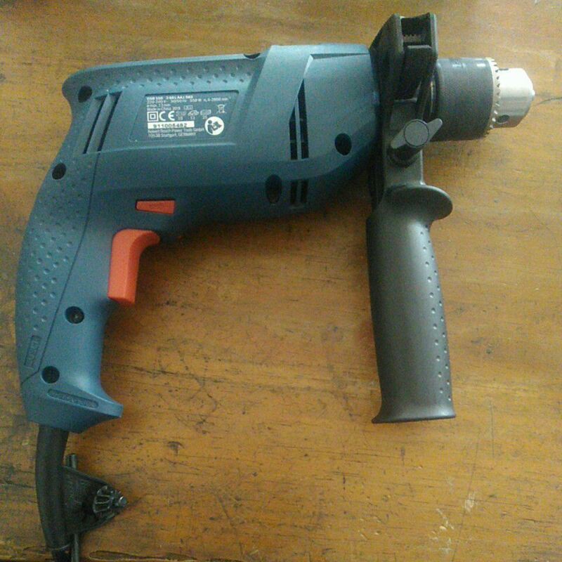 Mesin bor Bosch GSB 550