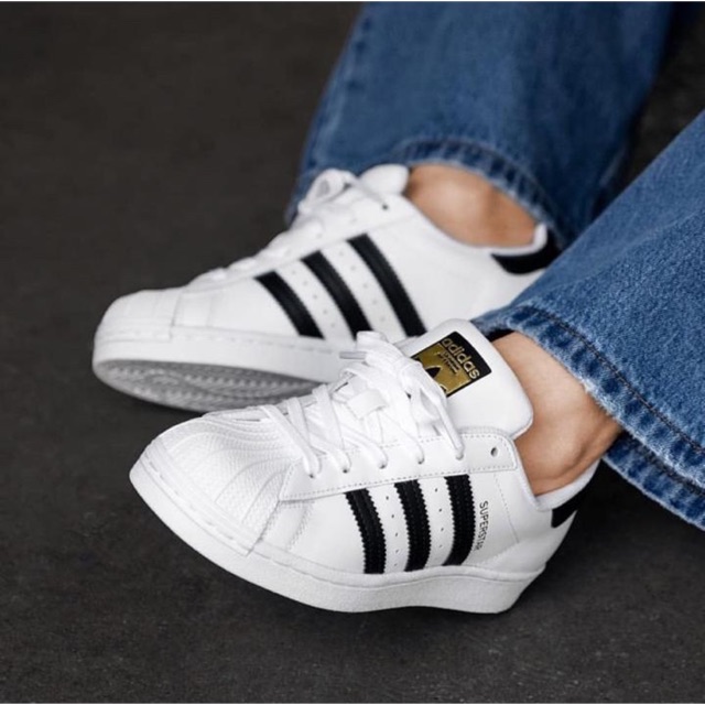 

Adidas Superstar White Black ( no label size )