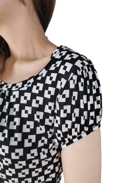 Contrast deo print babydoll top