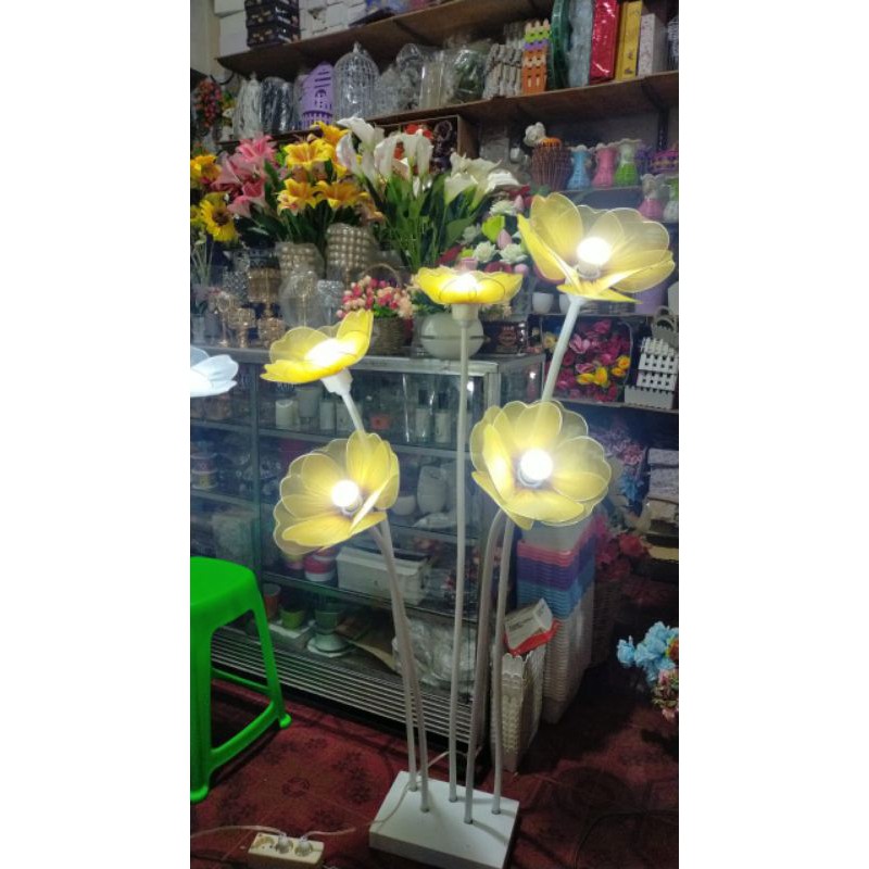 standing lampu dekorasi pelaminan