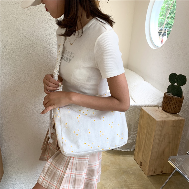 Drozenb Tas Selempang Wanita Bahan Kanvas Korea/Slingbag Fashion Korea Kanvas Impor/Tas Selempang Wanita Bahan Kanvas Model Korea Fashion Motif Batik